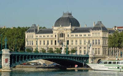 Colloque international : La démocratisation de la science – questions épistémologiques et perspectives nouvelles